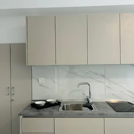 Chrisanthi Appartement *