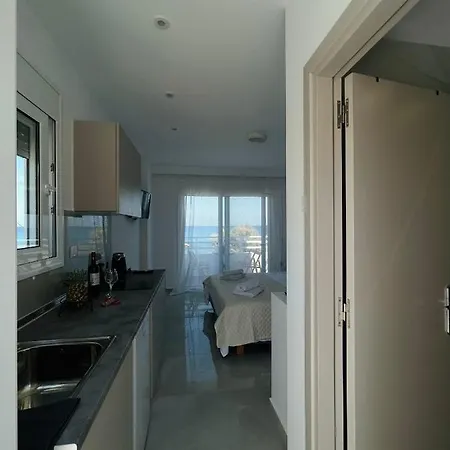 Apartment Chrisanthi *